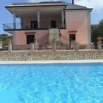 Aurella